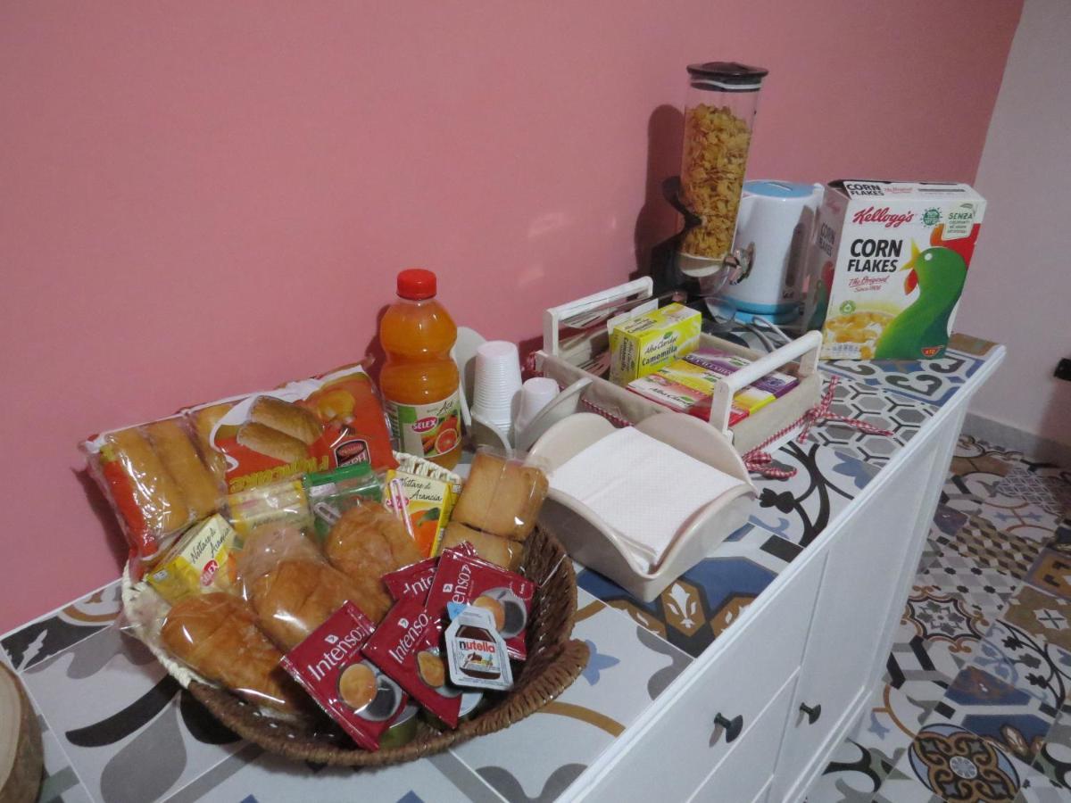 Napolide Bed and Breakfast Buitenkant foto